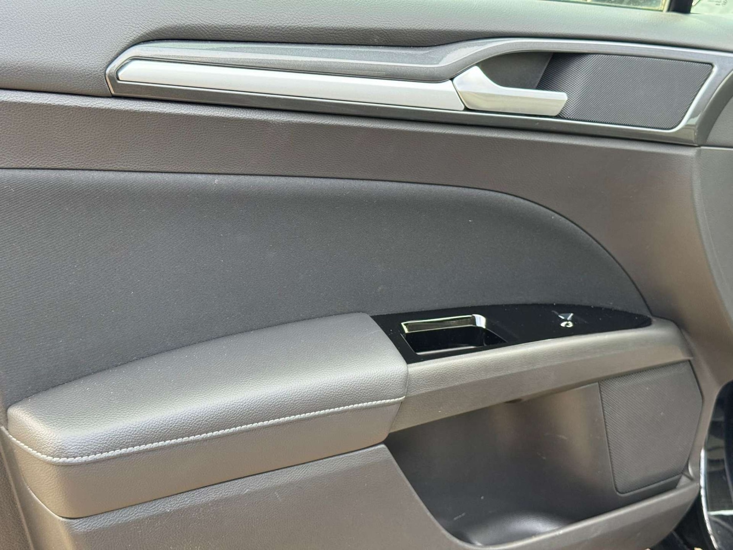 Used Ford Mondeo 2021 for sale - 77437509: Photo 41