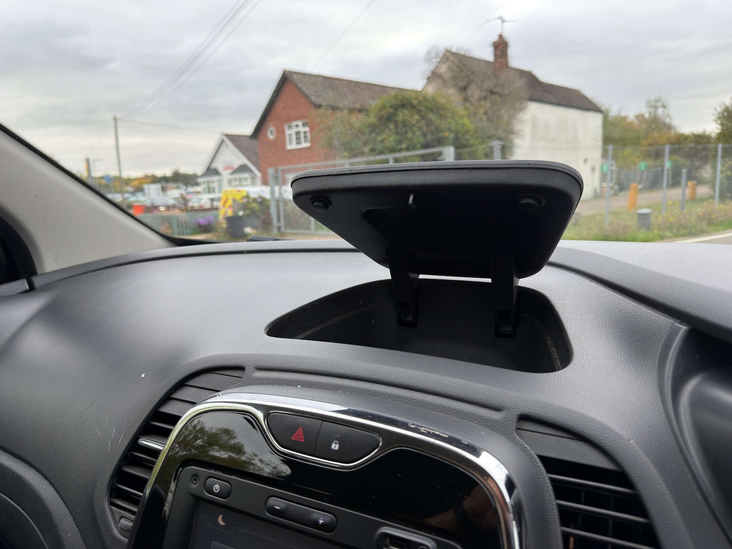 Used Renault Captur 2017 for sale - 77437727: Photo 27