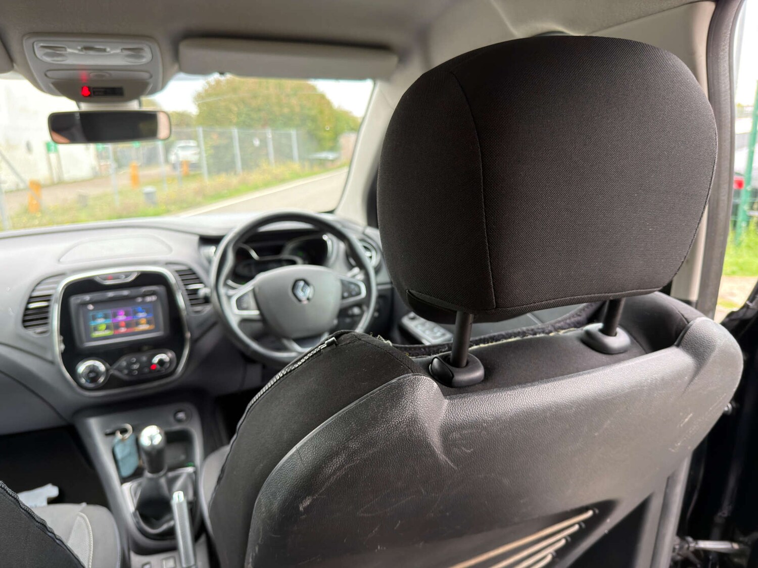 Used Renault Captur 2017 for sale - 77437727: Photo 33