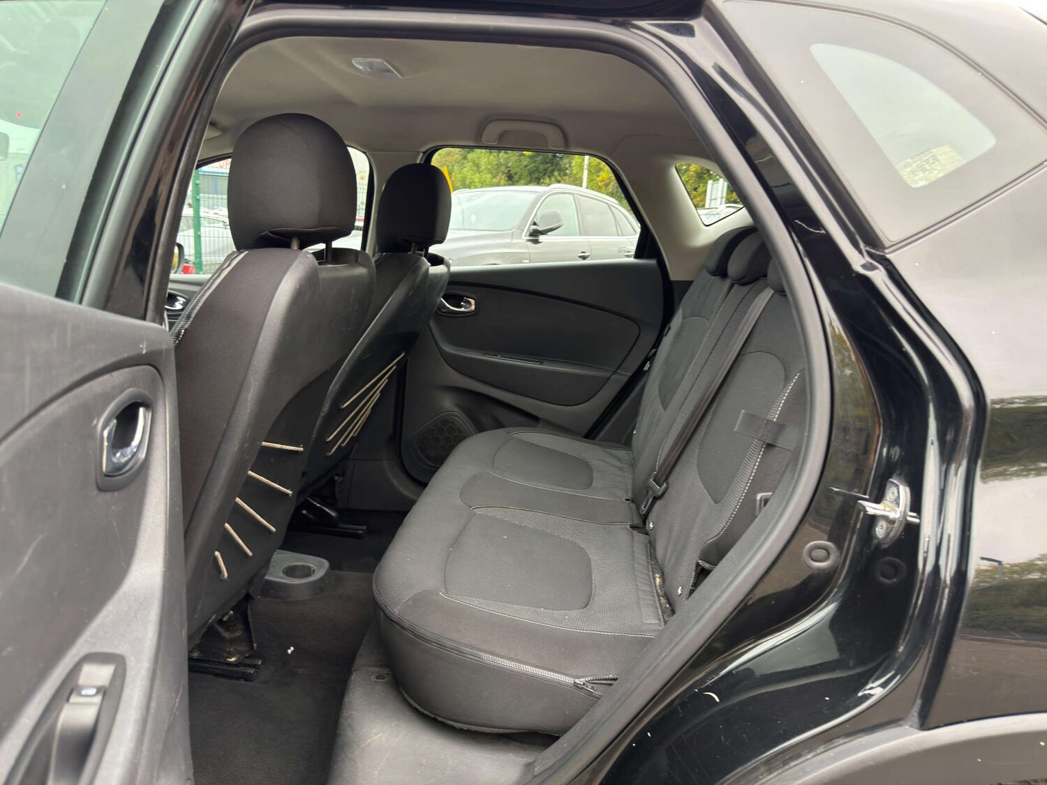 Used Renault Captur 2017 for sale - 77437727: Photo 36