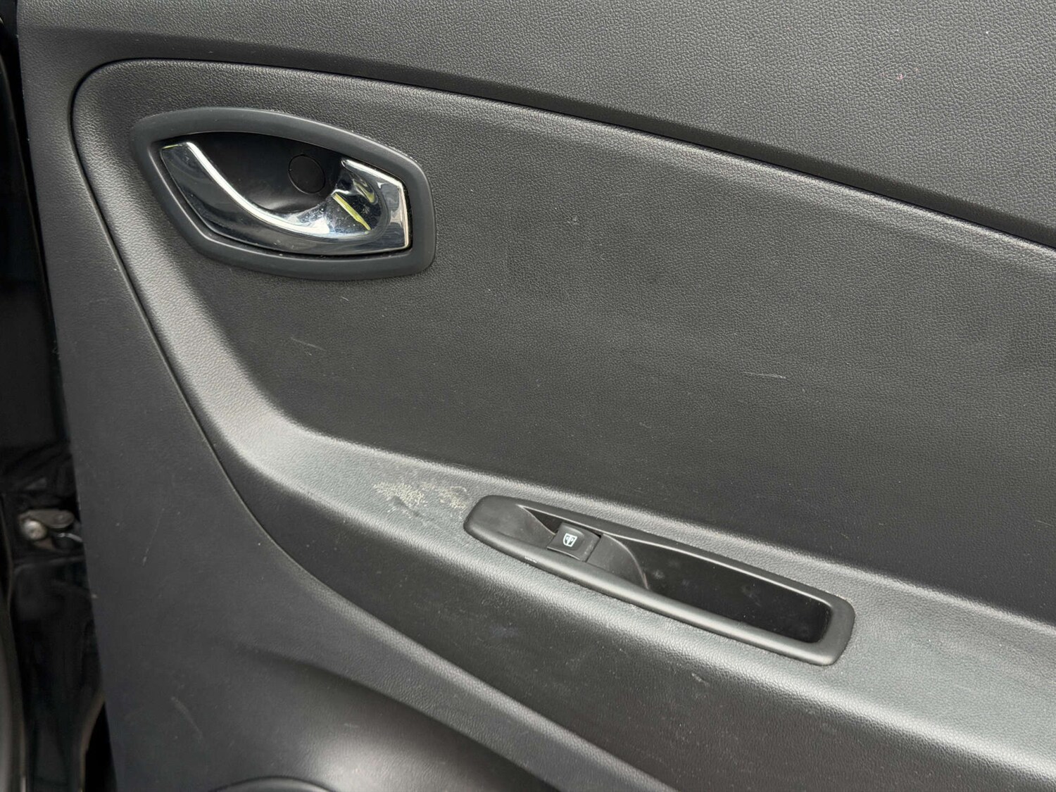 Used Renault Captur 2017 for sale - 77437727: Photo 49