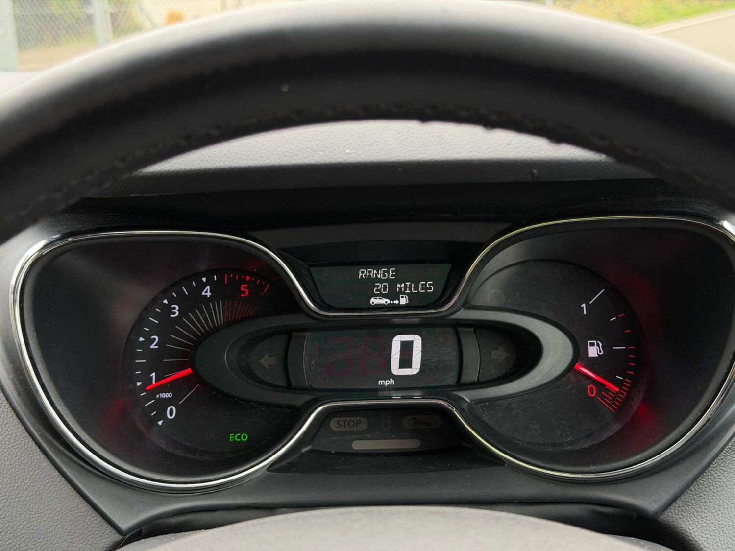 Used Renault Captur 2017 for sale - 77437727: Photo 63