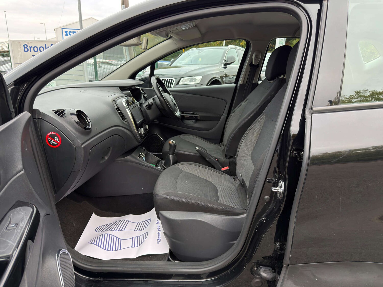 Used Renault Captur 2017 for sale - 77437727: Photo 71