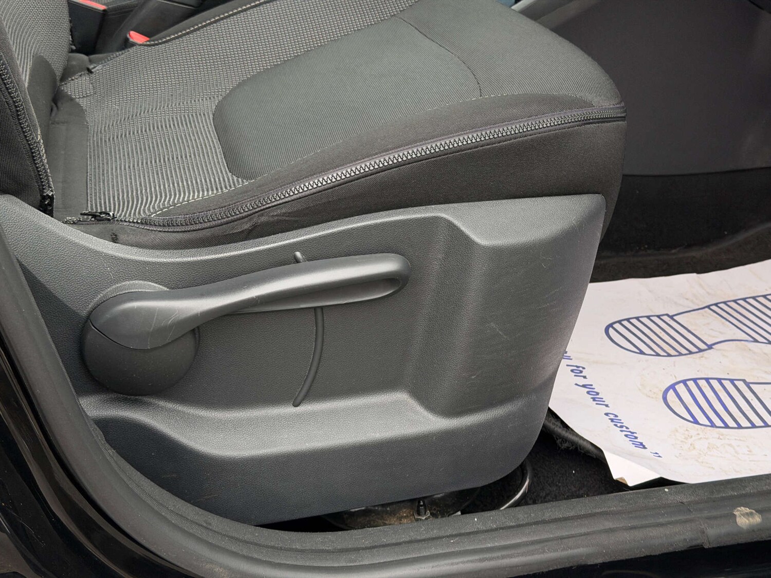 Used Renault Captur 2017 for sale - 77437727: Photo 85