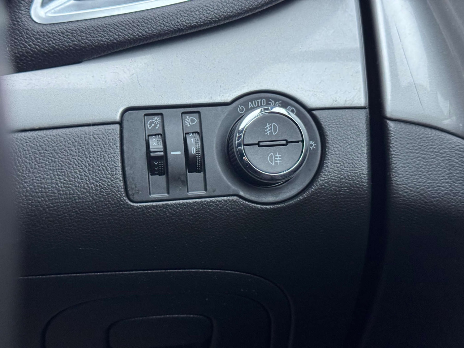 Used Vauxhall Mokka 2016 for sale - 77437545: Photo 40