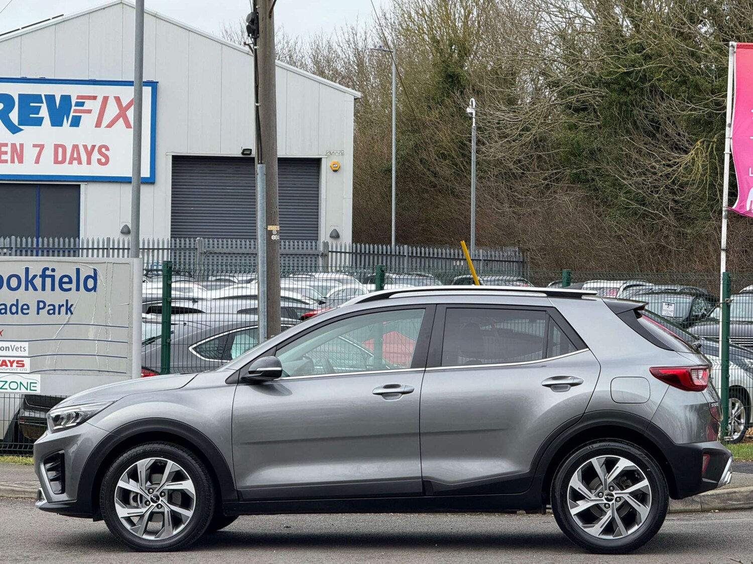 Used Kia Stonic 2024 for sale - 77542668: Photo 12