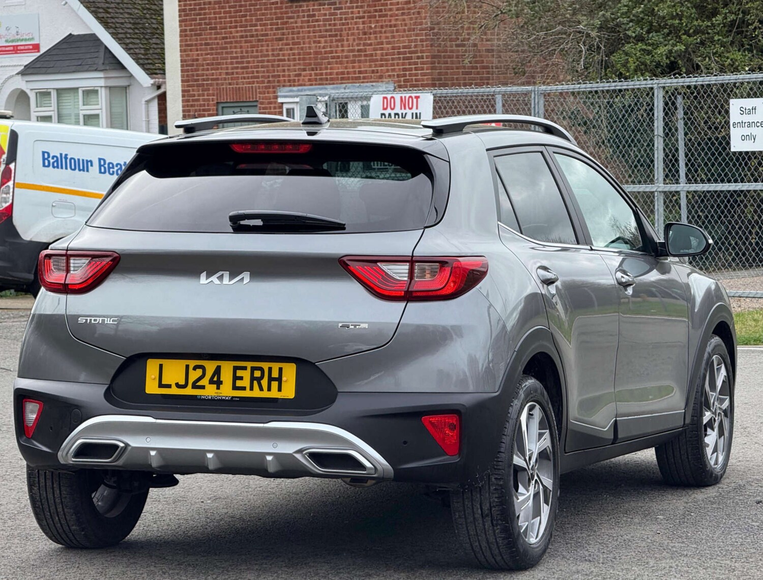 Used Kia Stonic 2024 for sale - 77542668: Photo 16