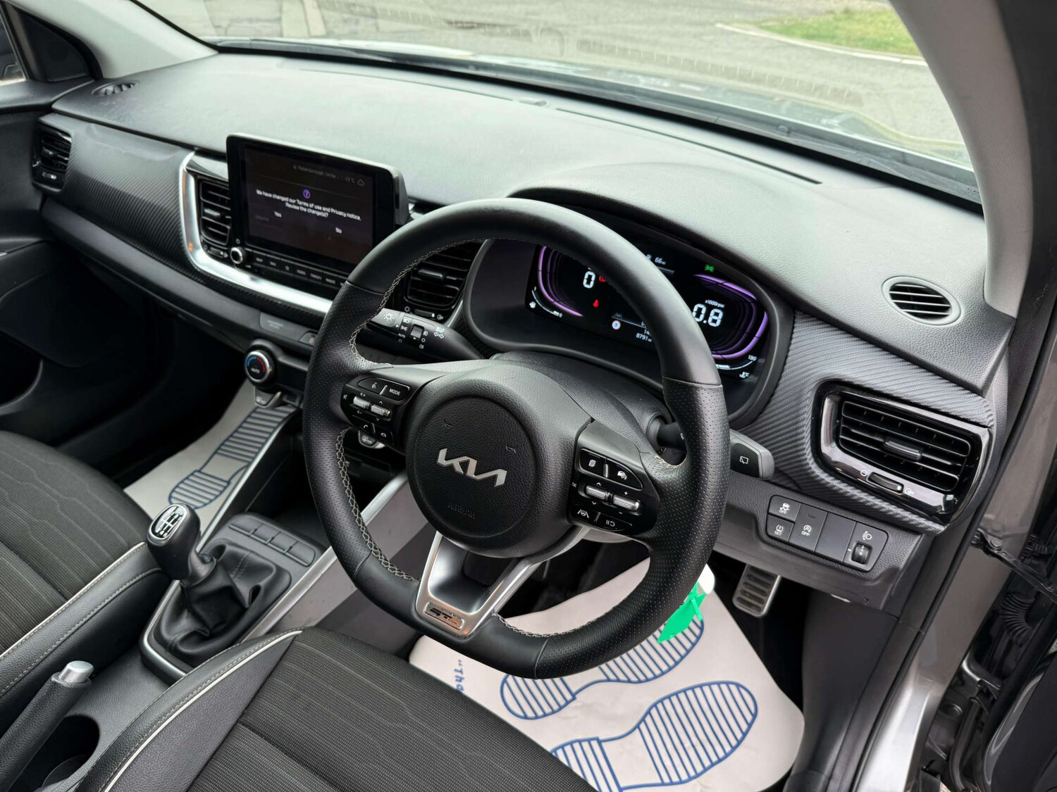 Used Kia Stonic 2024 for sale - 77542668: Photo 17