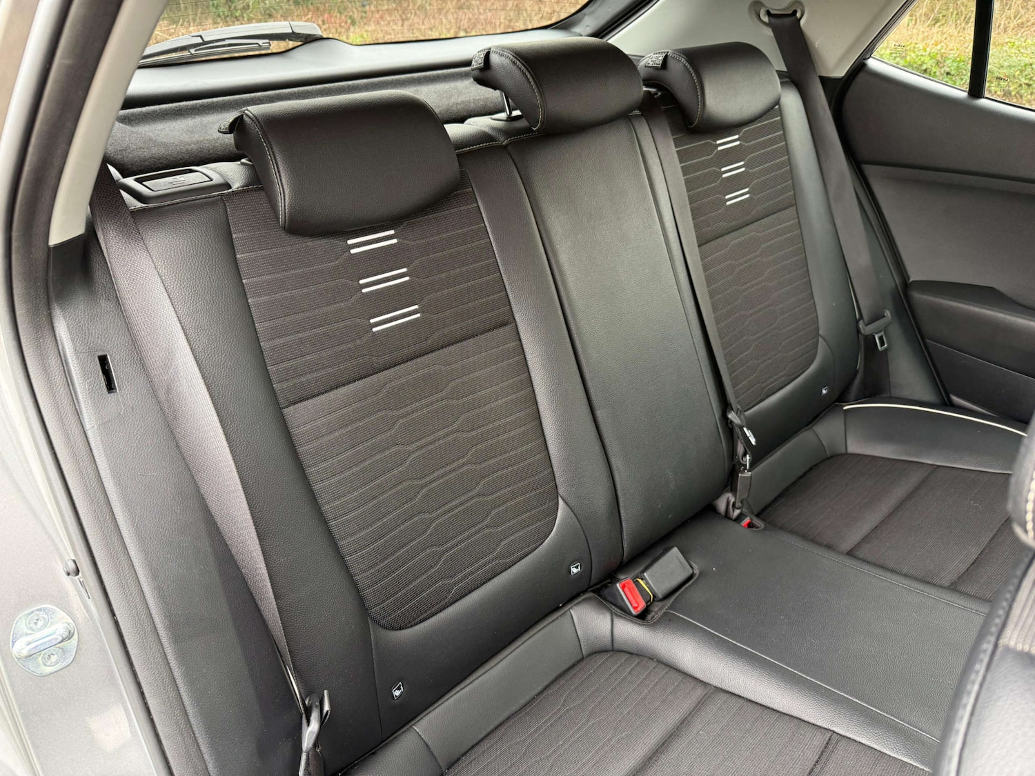 Used Kia Stonic 2024 for sale - 77542668: Photo 19