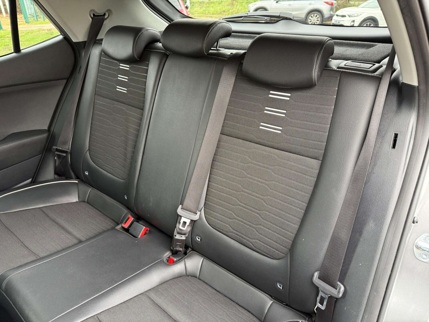 Used Kia Stonic 2024 for sale - 77542668: Photo 26