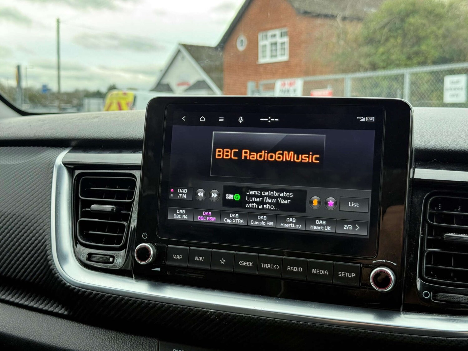 Used Kia Stonic 2024 for sale - 77542668: Photo 49