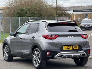 Used Kia Stonic 2024 for sale - 77542668: Photo