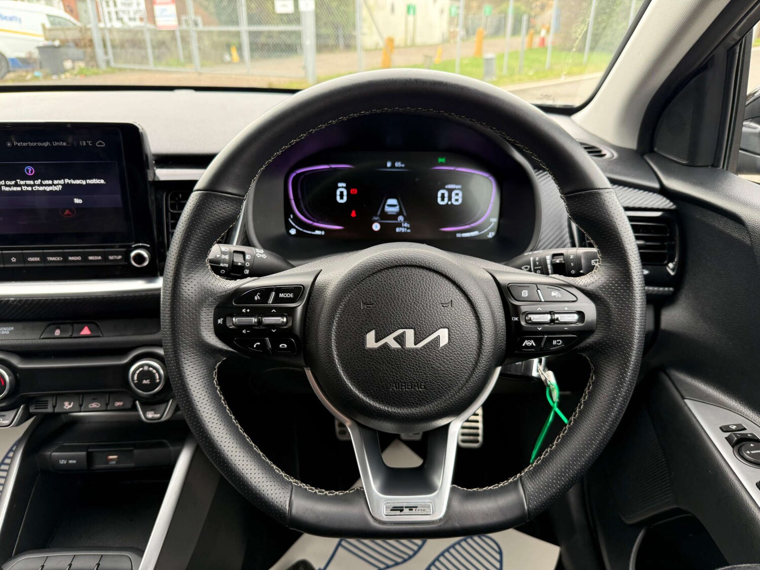 Used Kia Stonic 2024 for sale - 77542668: Photo 64