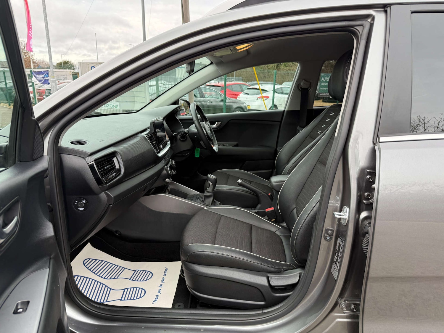 Used Kia Stonic 2024 for sale - 77542668: Photo 68