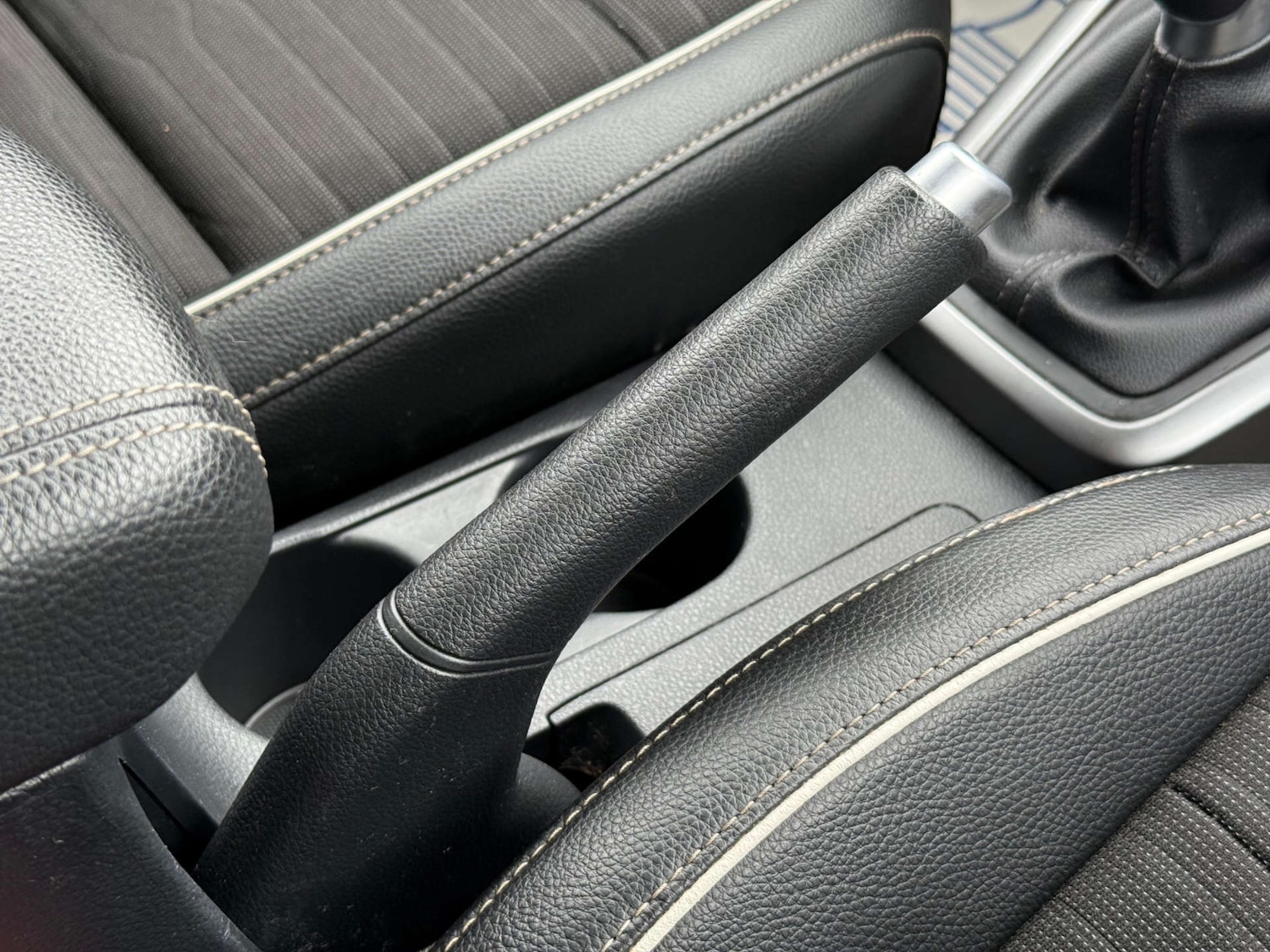 Used Kia Stonic 2024 for sale - 77542668: Photo 78