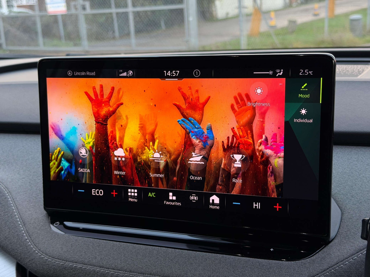 Used Skoda Enyaq 2021 for sale - 77437622: Photo 93