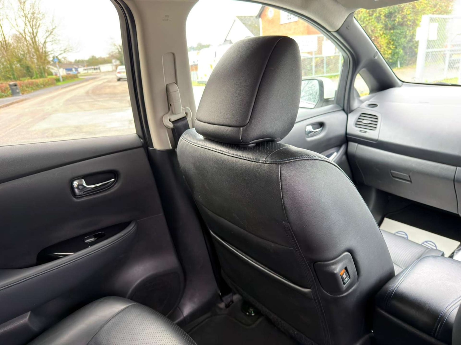 Used Nissan Leaf 2016 for sale - 77437508: Photo 33