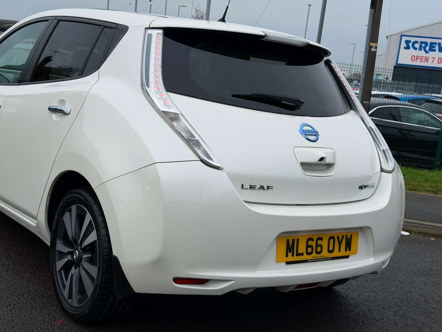 Used Nissan Leaf 2016 for sale - 77437508: Photo 7