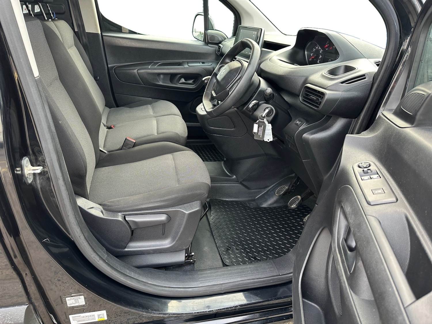 Used Peugeot Partner 2022 for sale - 77235401: Photo 6