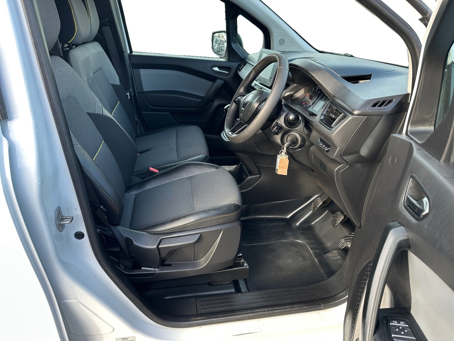 Used Renault Kangoo 2024 for sale - 76426837: Photo 7