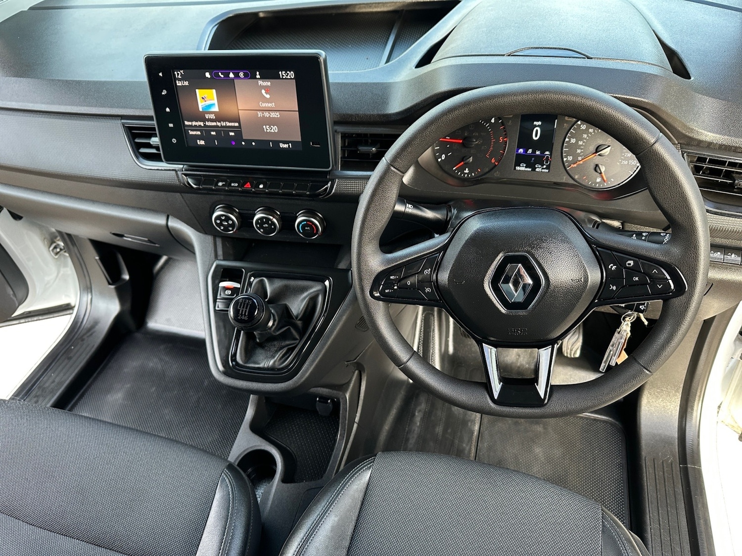 Used Renault Kangoo 2024 for sale - 76426837: Photo 8