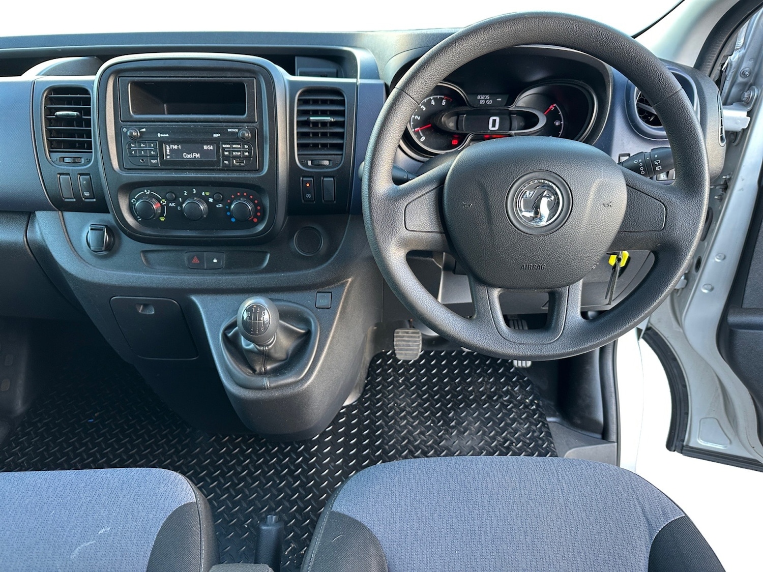 Used Vauxhall Vivaro 2018 for sale - 76334861: Photo 11