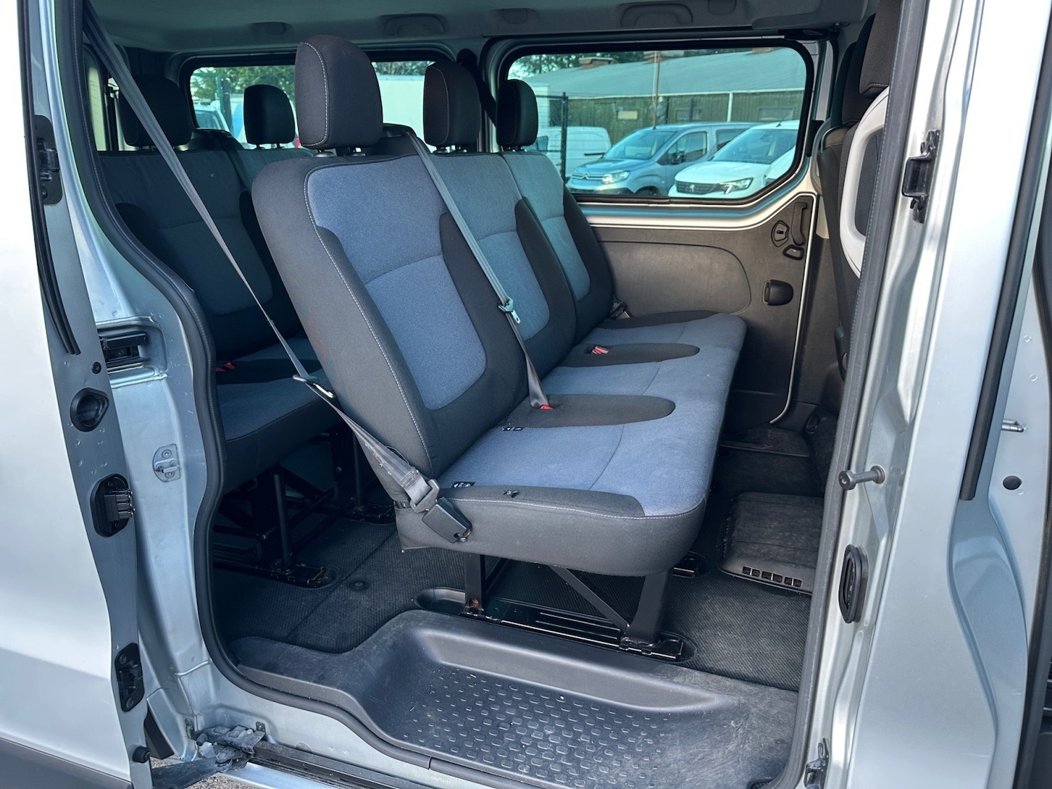 Used Vauxhall Vivaro 2018 for sale - 76334861: Photo 7