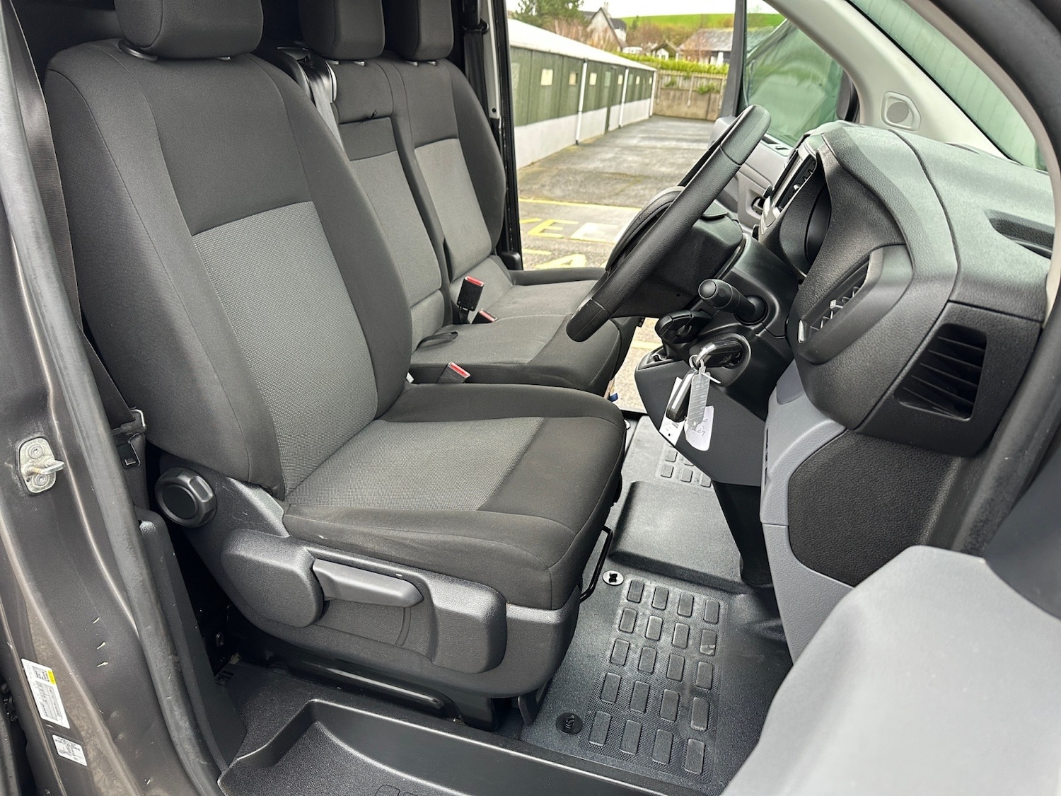 Used Peugeot Expert 2022 for sale - 76588871: Photo 9