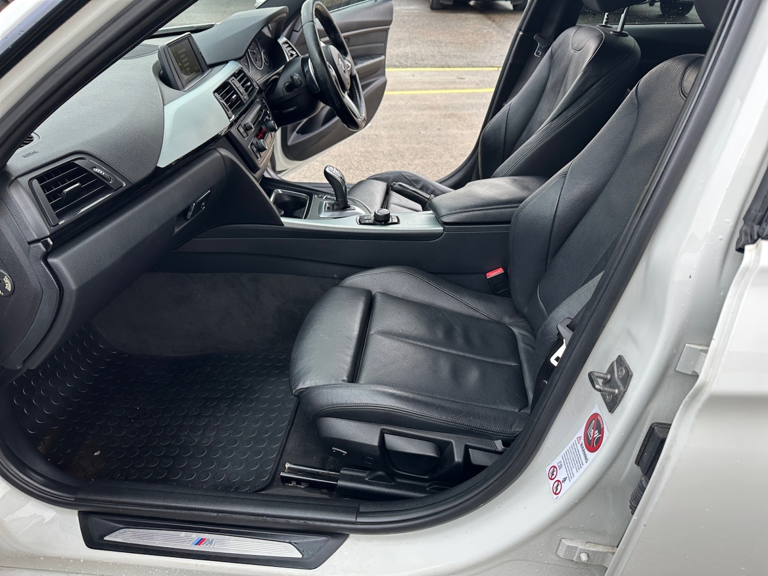 Used BMW 3 Series 2013 for sale - 77272527: Photo 11