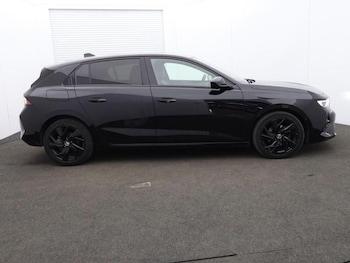 Used Vauxhall Astra 2023 for sale - 78620629: Photo