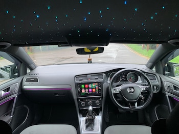 Used Volkswagen Golf 2017 for sale - 78436343: Photo