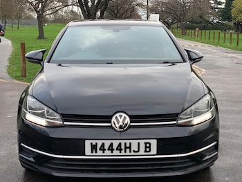 Used Volkswagen Golf 2017 for sale - 78436343: Photo