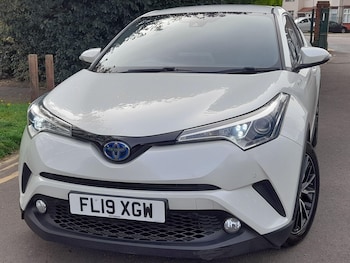Used Toyota C-HR 2019 for sale - 78436337: Photo