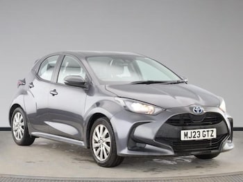 Used Toyota Yaris 2023 for sale - 78459407: Photo