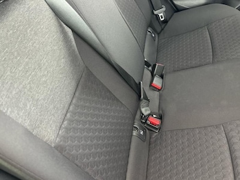 Used Toyota Yaris 2023 for sale - 78459407: Photo