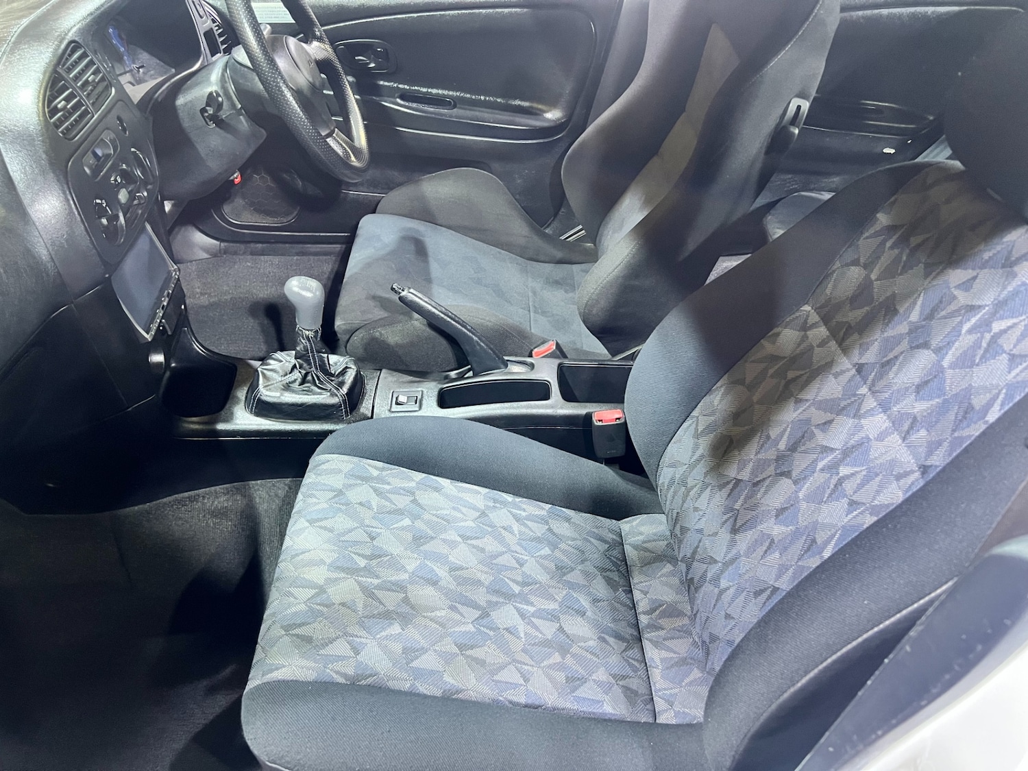 Used Mitsubishi Lancer 1999 for sale - 76734775: Photo 10