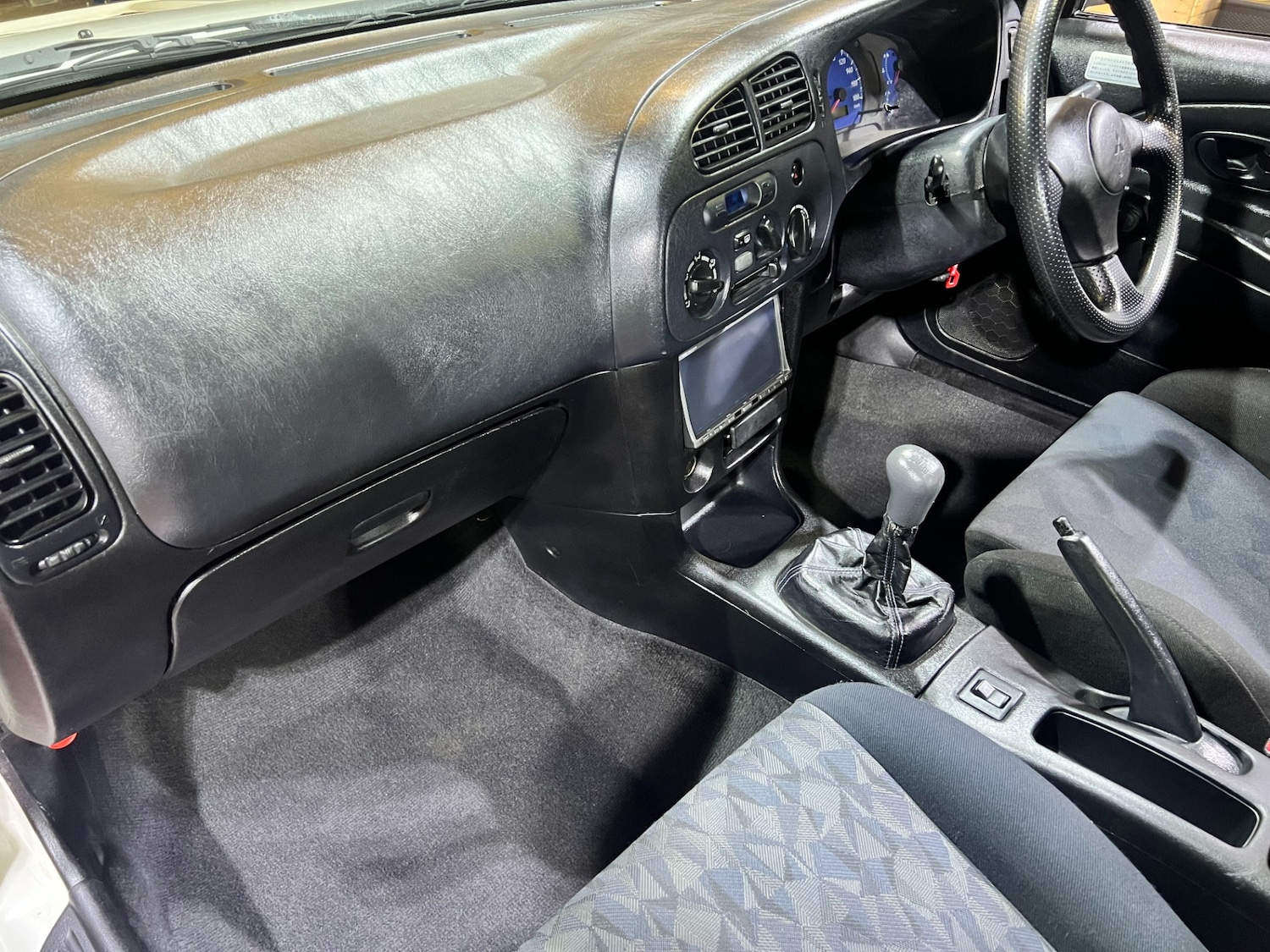 Used Mitsubishi Lancer 1999 for sale - 76734775: Photo 11