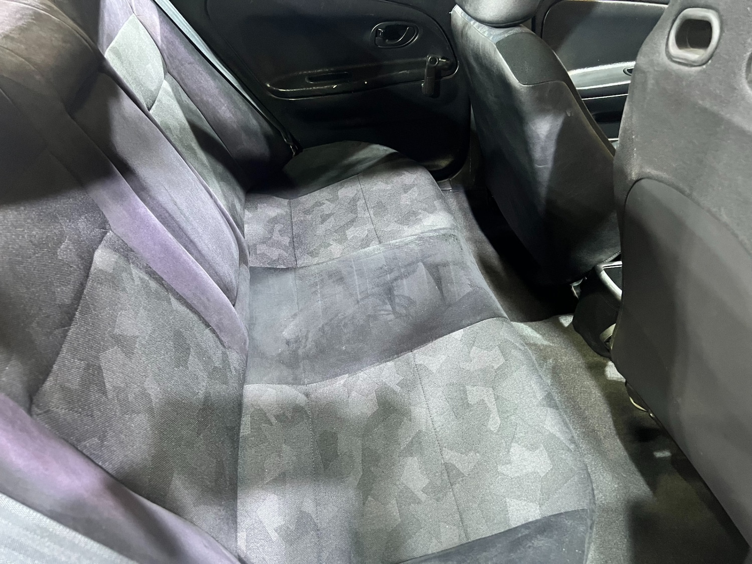 Used Mitsubishi Lancer 1999 for sale - 76734775: Photo 9