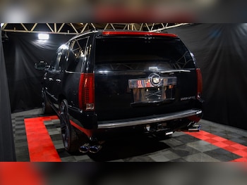 Used Cadillac Escalade 2024 for sale - 70767646: Photo