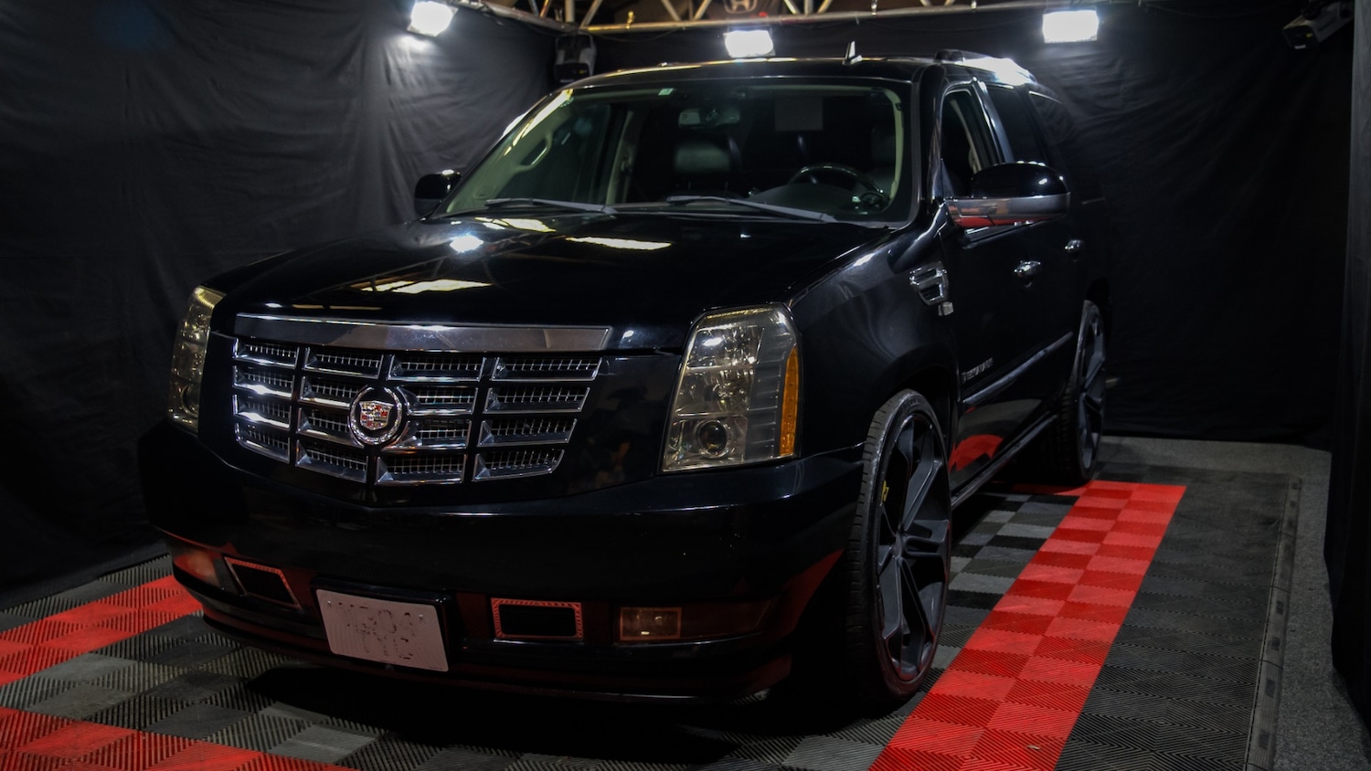 Used Cadillac Escalade 2024 for sale - 76735010: Photo 3