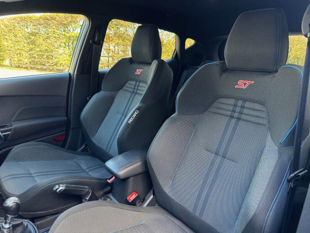 Used Ford Fiesta 2018 for sale - 76108815: Photo 25