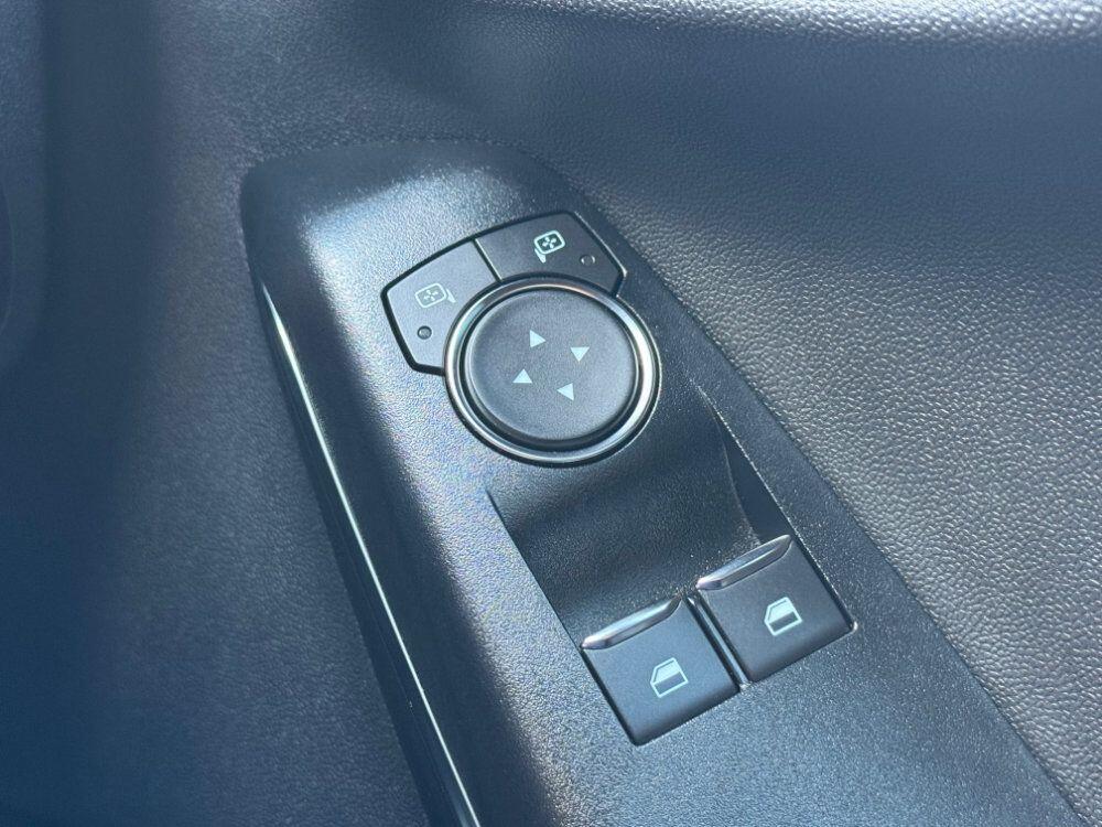 Used Ford Fiesta 2018 for sale - 76108815: Photo 44