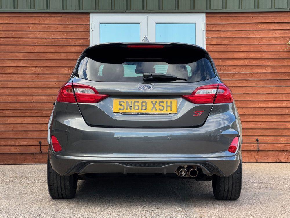 Used Ford Fiesta 2018 for sale - 76108815: Photo 5