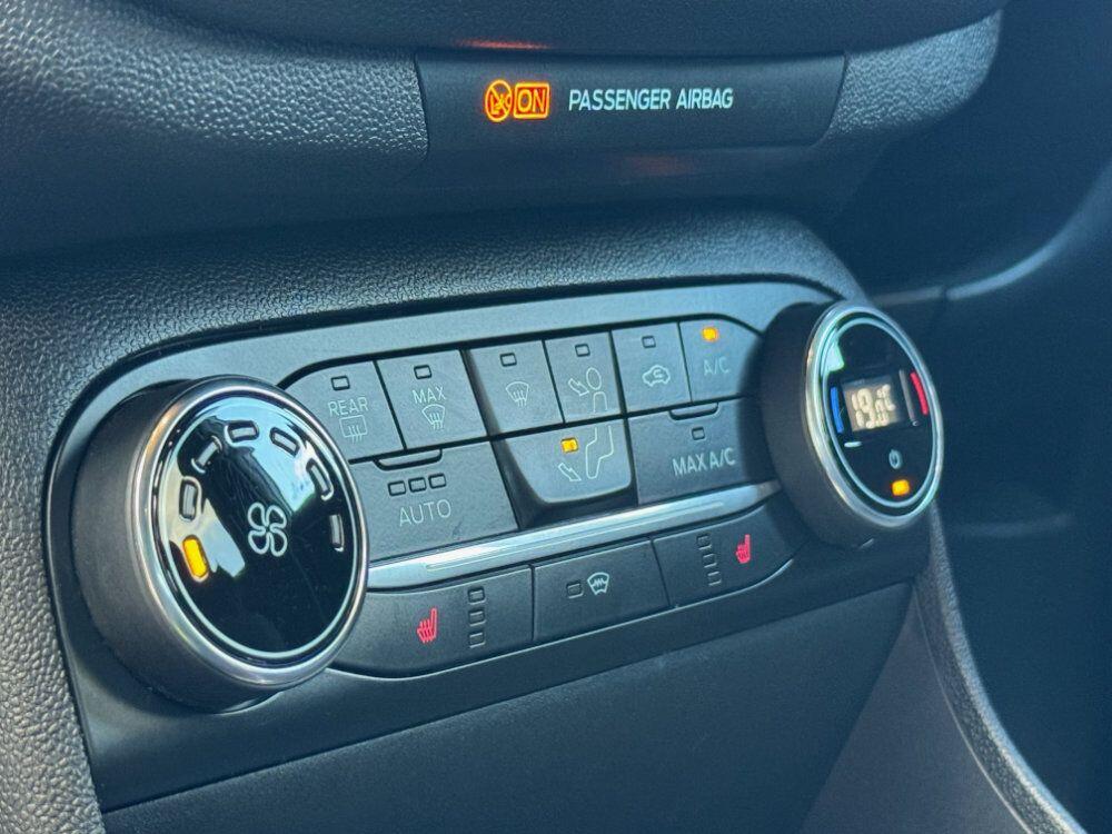 Used Ford Fiesta 2018 for sale - 76108815: Photo 55