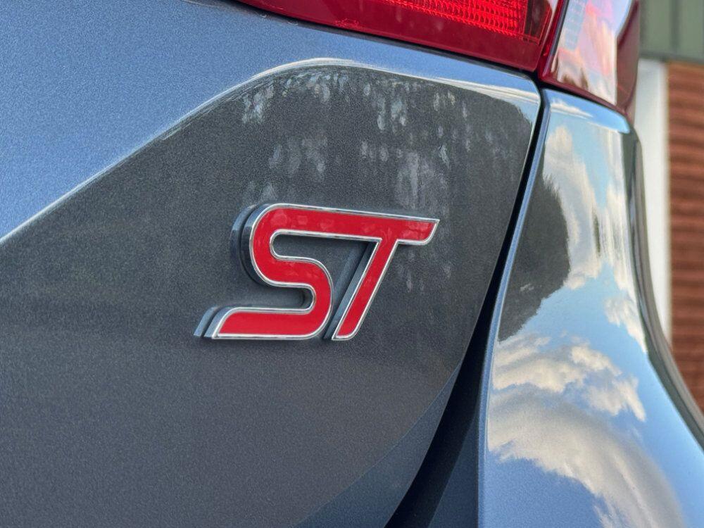 Used Ford Fiesta 2018 for sale - 76108815: Photo 58