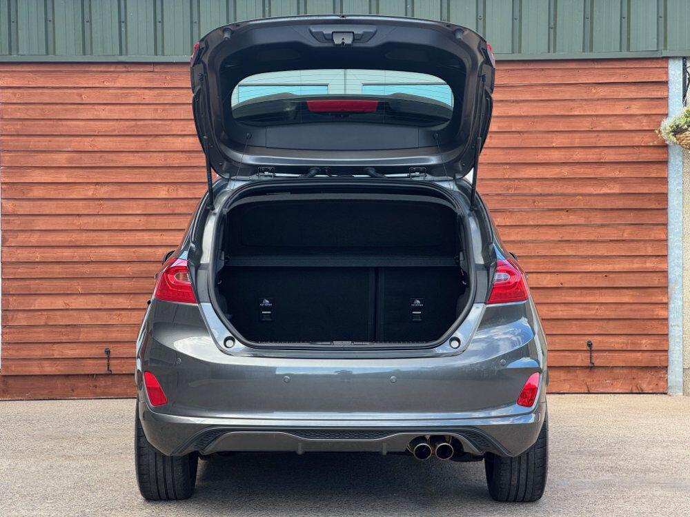 Used Ford Fiesta 2018 for sale - 76108815: Photo 6