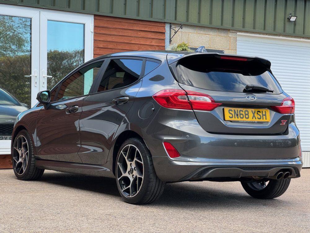 Used Ford Fiesta 2018 for sale - 76108815: Photo 9