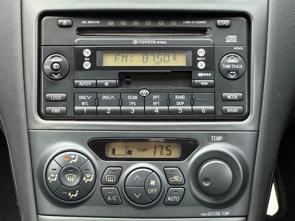 Used Toyota Celica 2005 for sale - 76294713: Photo 38