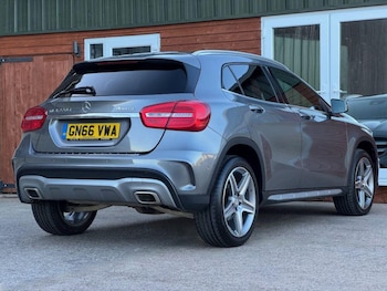 Used Mercedes-Benz GLA 2016 for sale - 76361131: Photo