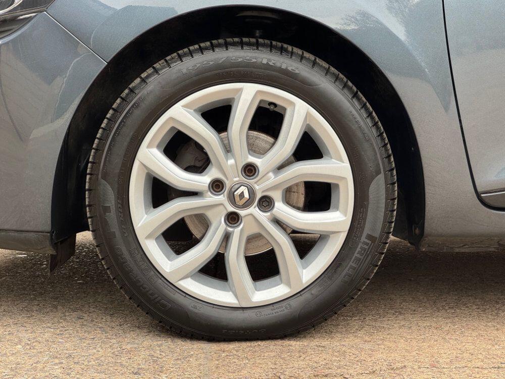 Used Renault Clio 2018 for sale - 76348782: Photo 19